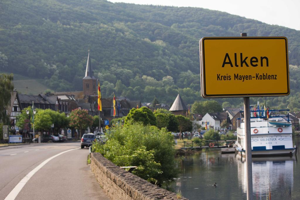 Winzerhof Brachtendorf アルケン エクステリア 写真